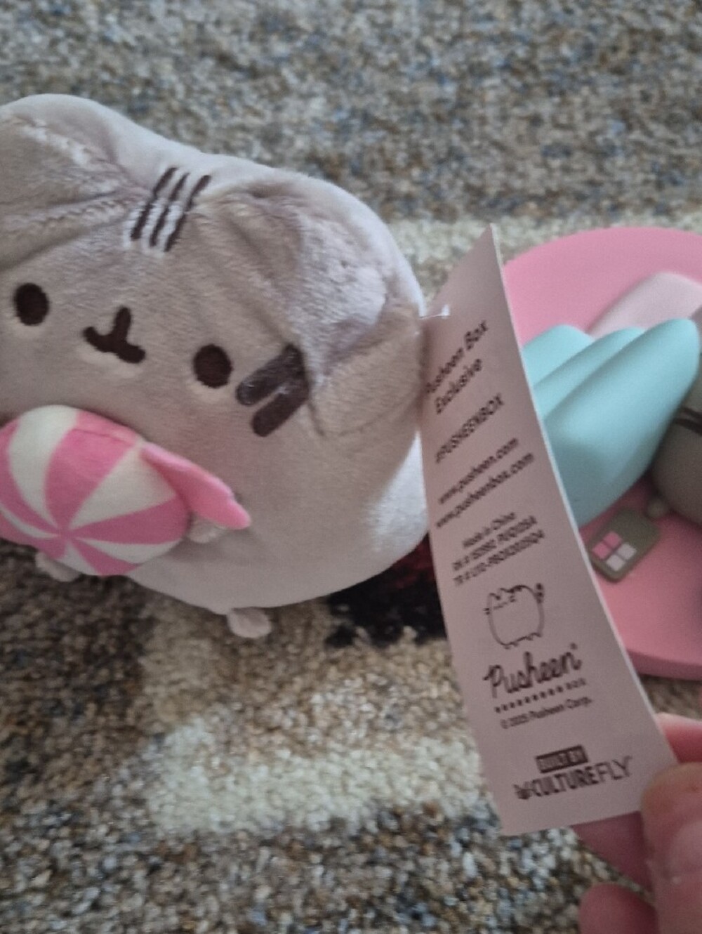 Pusheen Plush Trio Candy, Pink Play Base & Teal Tree Figure - Picture 3 of 10